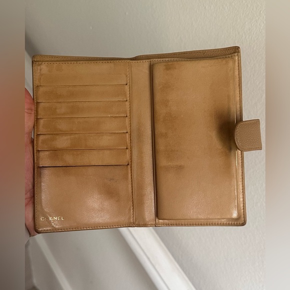 Chanel Caviar Leather Kiss Lock Wallet - Picture 13 of 17